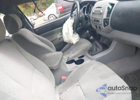 2006 Toyota Tacoma from USA, damaged, VIN 5TEUX42N56Z247746